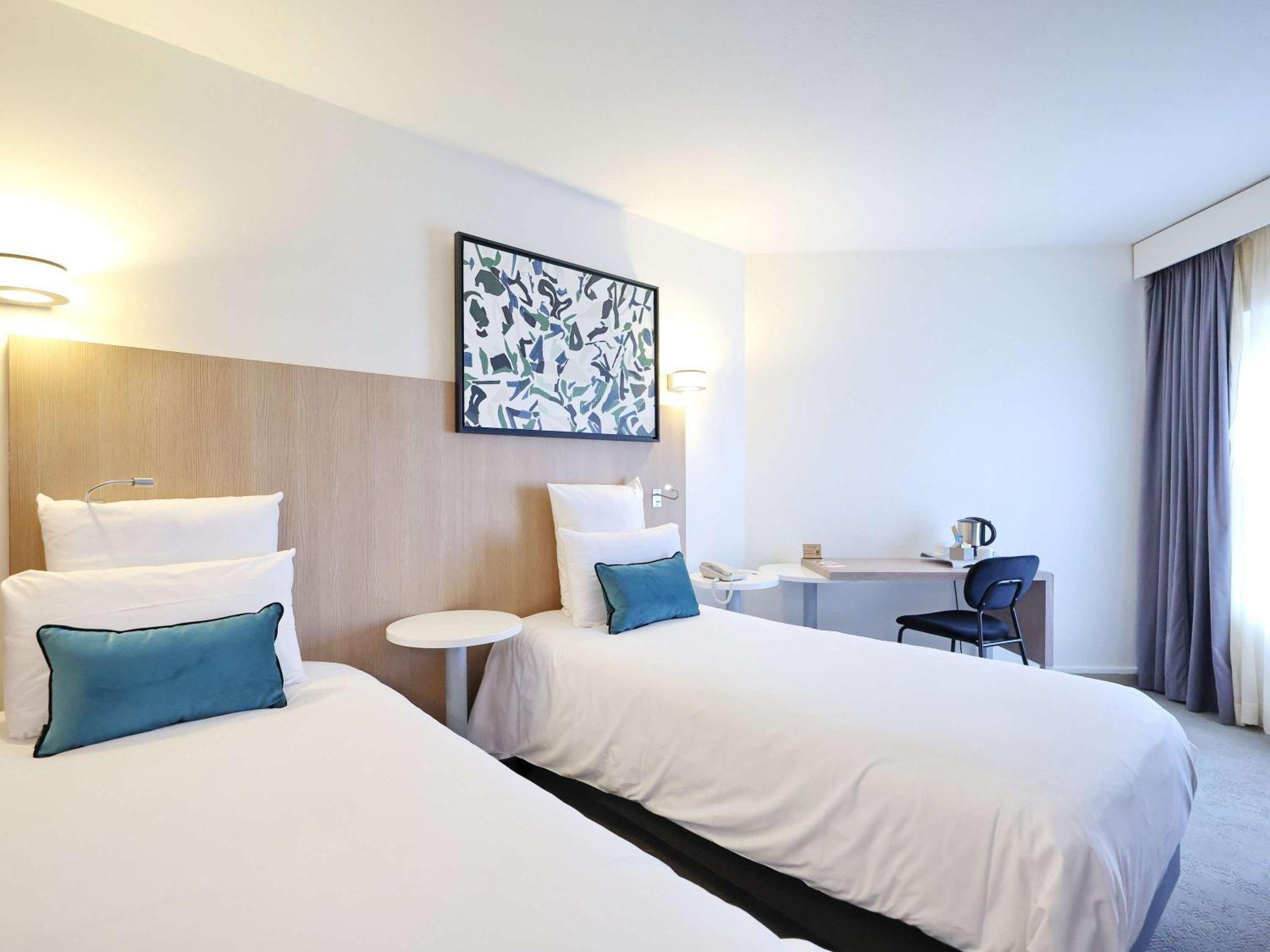 Mercure Grenoble Centre Porte Des Alpes Exterior photo