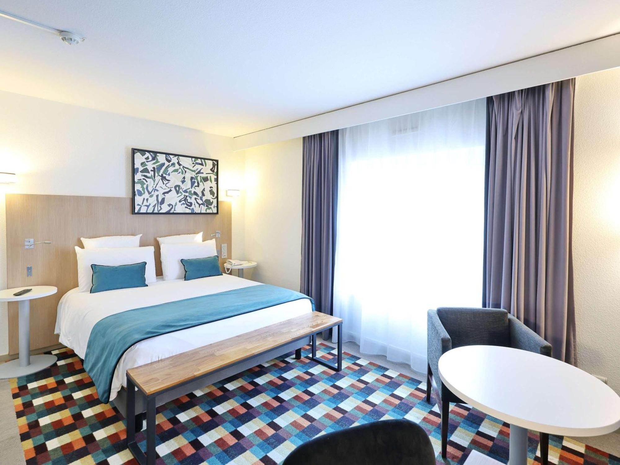 Mercure Grenoble Centre Porte Des Alpes Exterior photo