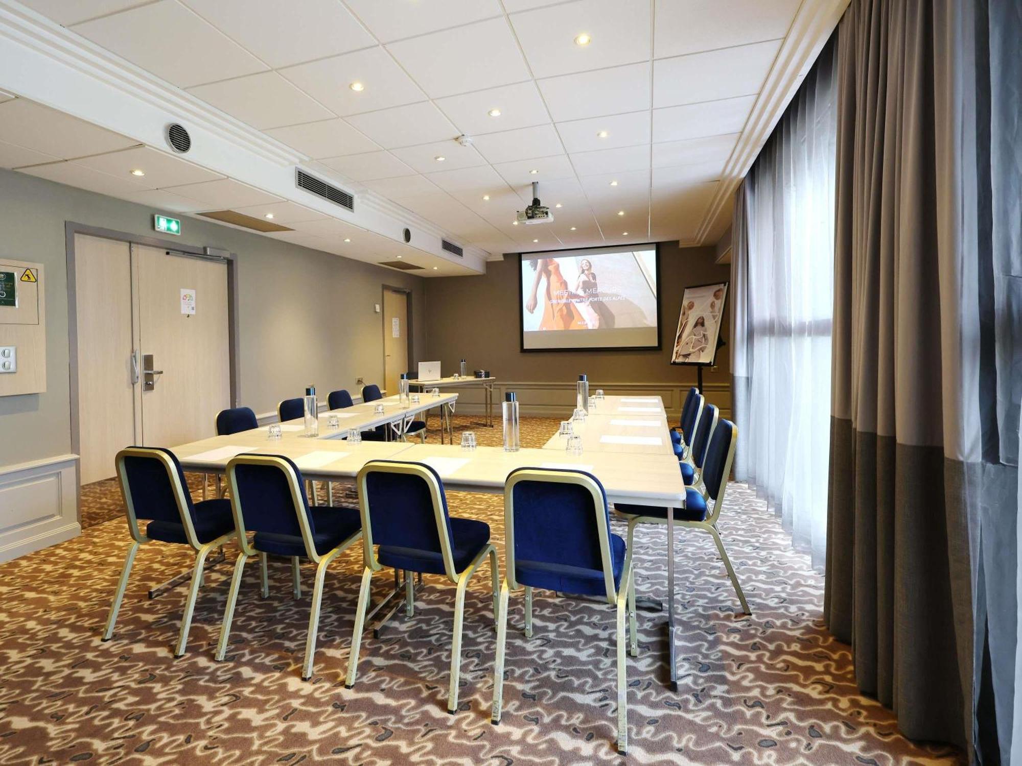 Mercure Grenoble Centre Porte Des Alpes Exterior photo