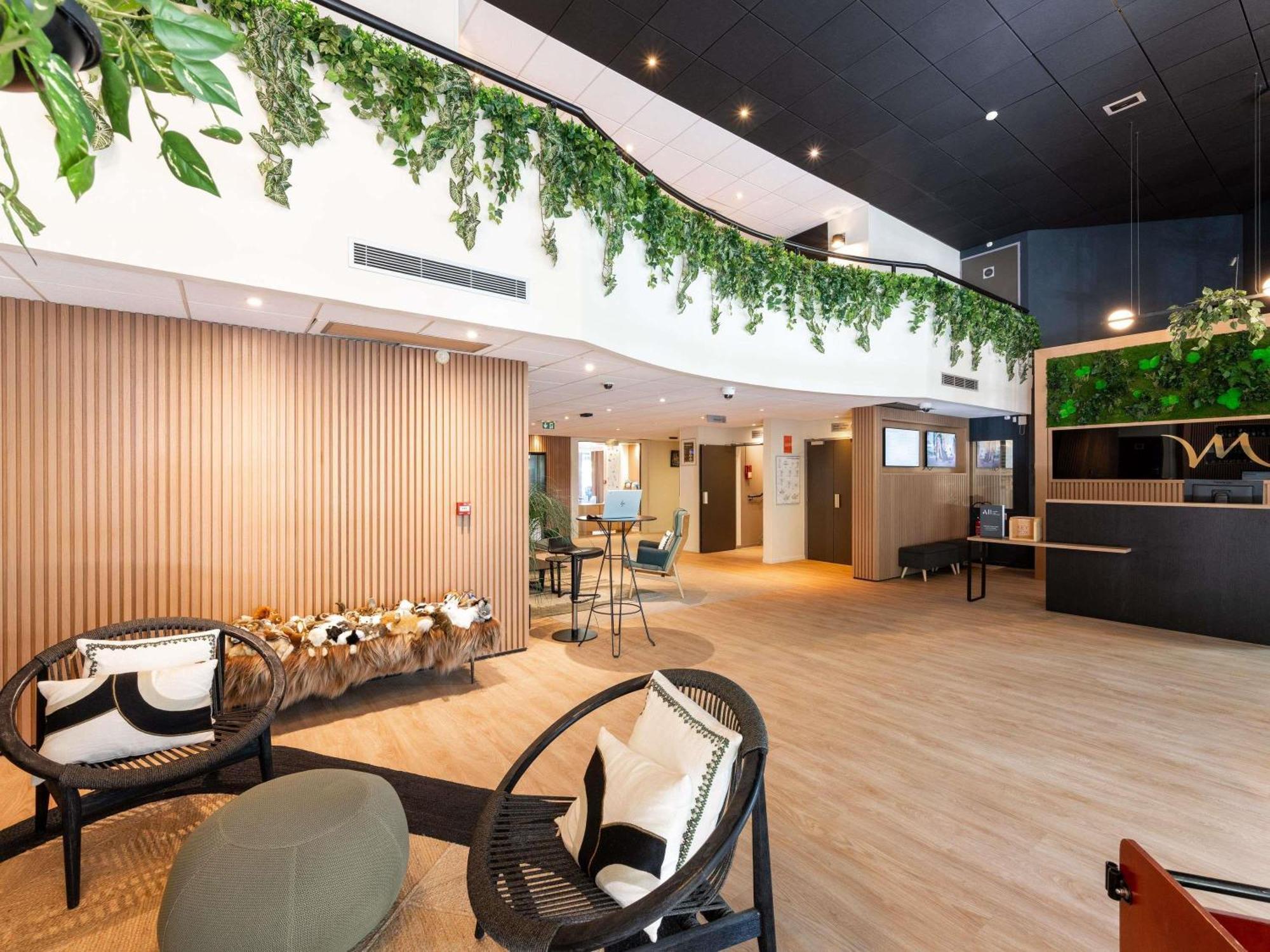 Mercure Grenoble Centre Porte Des Alpes Exterior photo